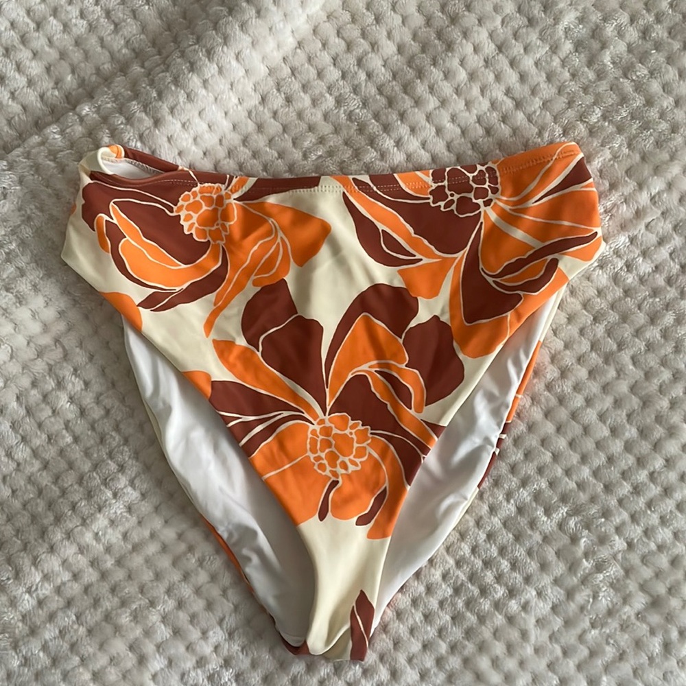 Women’s bikini bottom